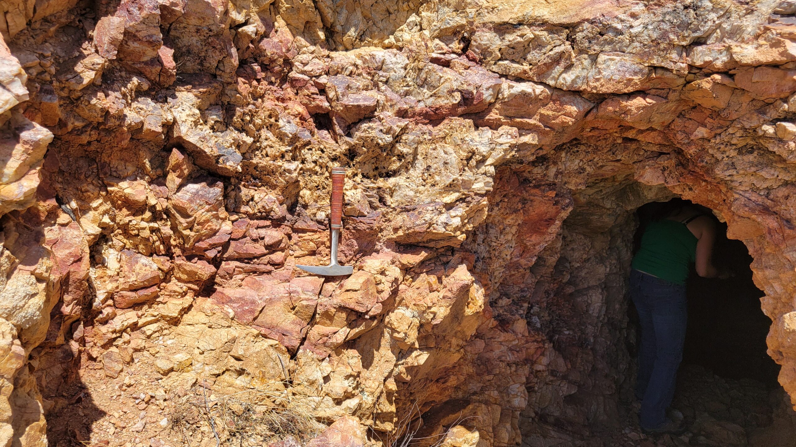 Little May Gold Vein Little May Gold Vein